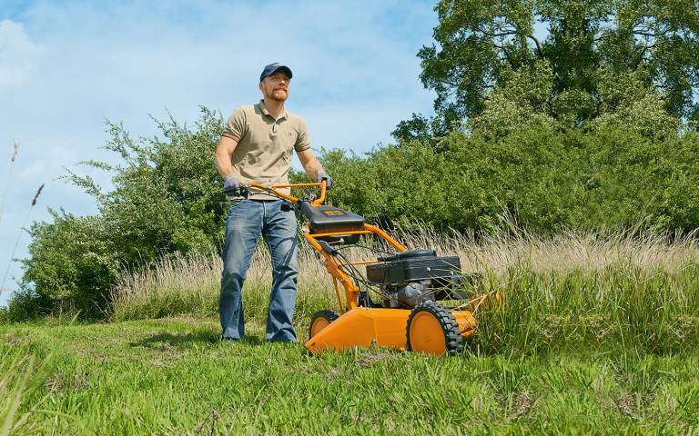 AS-Motor_AS_53_2T_4WD_RB_02_live-768x480